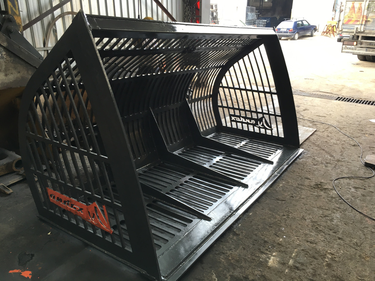 - Sorting bucket for Construction machinery: picture 2 - Sorting bucket for Construction machinery: picture 2