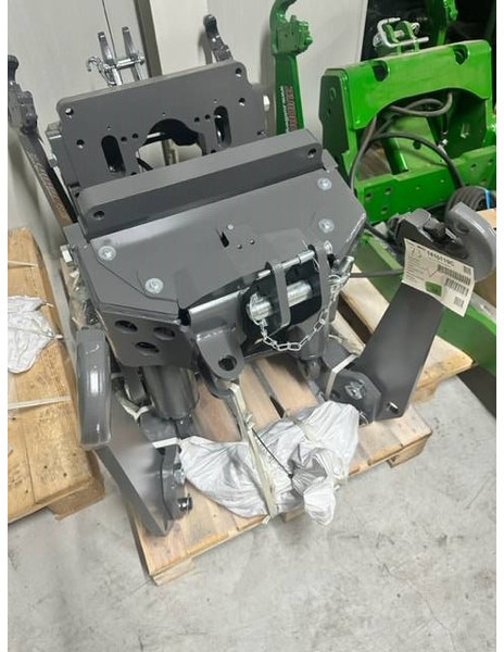 Valtra Zuidberg Front T4 en T5 T144-T255 - Spare parts for Agricultural machinery: picture 2 Valtra Zuidberg Front T4 en T5 T144-T255 - Spare parts for Agricultural machinery: picture 2