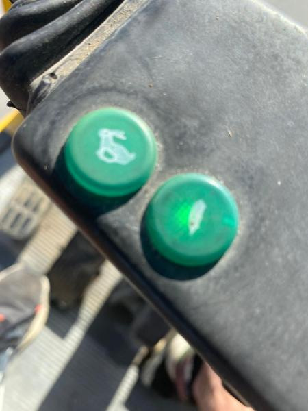 Wheel excavator Komatsu PW95: picture 13