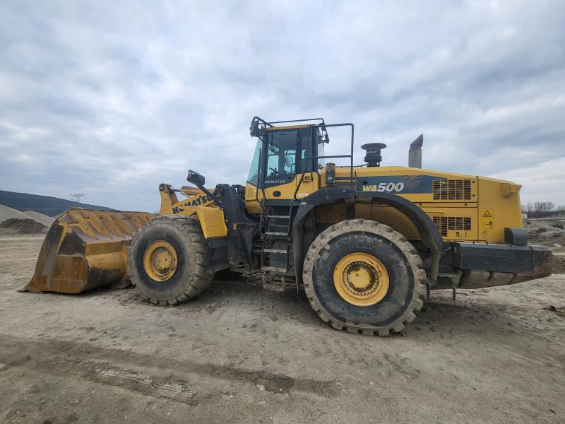 Komatsu WA500-7 - Wheel loader: picture 5 Komatsu WA500-7 - Wheel loader: picture 5