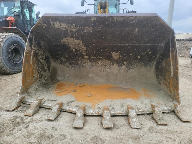 Komatsu WA500-7 - Wheel loader: picture 2 Komatsu WA500-7 - Wheel loader: picture 2