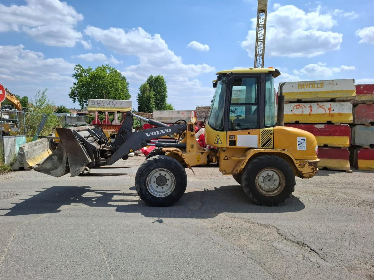 Volvo L 30 - Wheel loader: picture 3 Volvo L 30 - Wheel loader: picture 3