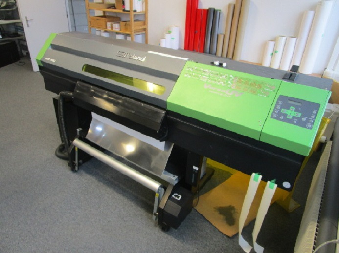 DRUCK- UND SCHNEID-MASCHINE ROLAND LEC-330 - Printing machinery: picture 3 DRUCK- UND SCHNEID-MASCHINE ROLAND LEC-330 - Printing machinery: picture 3