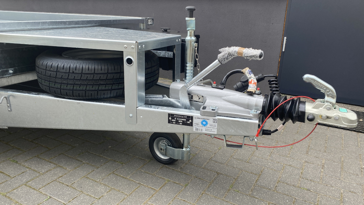 PRZYCZEPA LAWETA DO KOPARKI MT 3080 DMC 2,7T / MT 3080 EXCAVATOR TRANSPORTER TRAILER DMC 2.7T leasing PRZYCZEPA LAWETA DO KOPARKI MT 3080 DMC 2,7T / MT 3080 EXCAVATOR TRANSPORTER TRAILER DMC 2.7T: picture 11