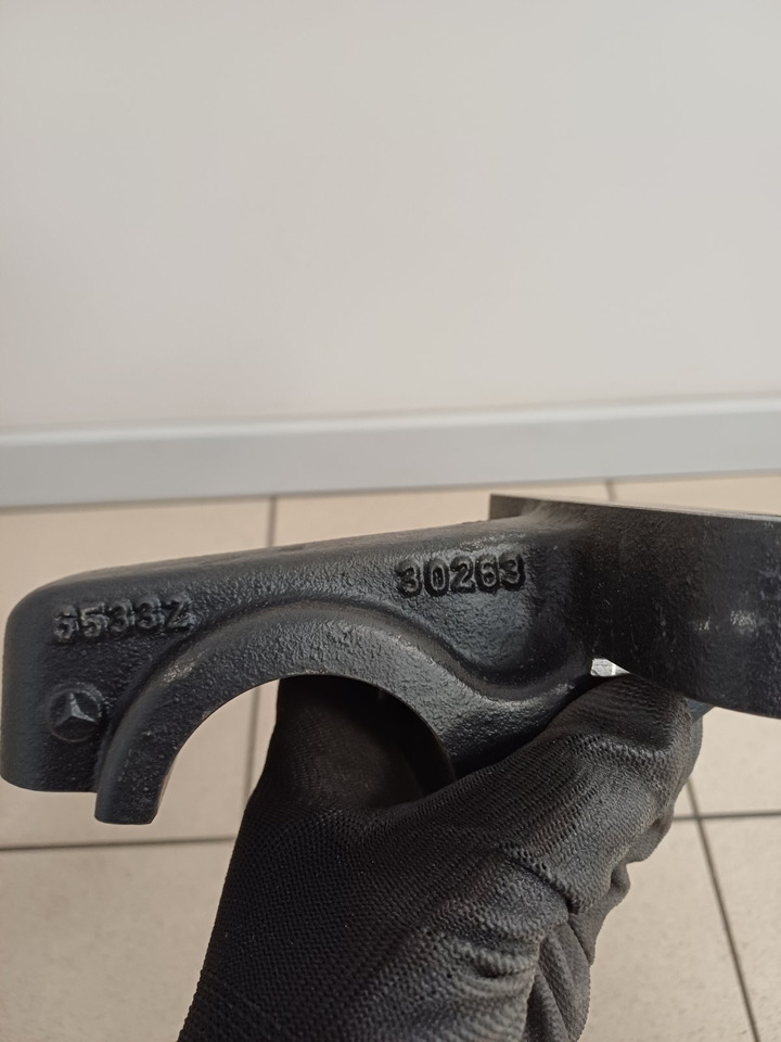 MB - Steering: picture 4 MB - Steering: picture 4