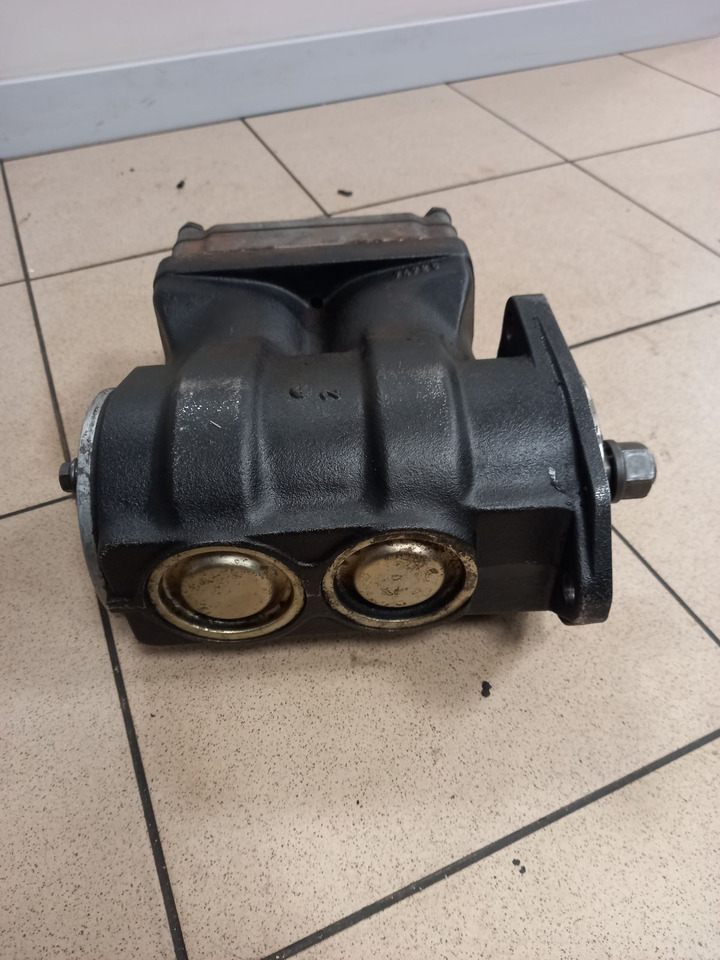 WABCO  - Air brake compressor: picture 4 WABCO  - Air brake compressor: picture 4