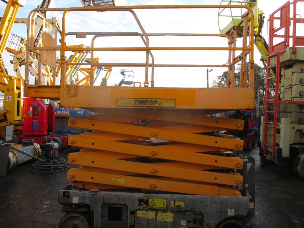 Genie GS 3246 - Scissor lift: picture 5 Genie GS 3246 - Scissor lift: picture 5