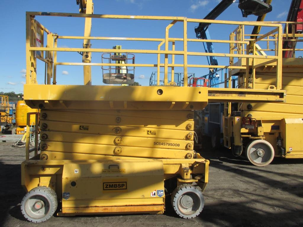 HAB S142-12E2WD - Scissor lift: picture 2 HAB S142-12E2WD - Scissor lift: picture 2