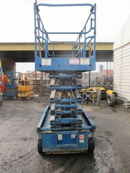 Haulotte Compact 14 - Scissor lift: picture 4 Haulotte Compact 14 - Scissor lift: picture 4