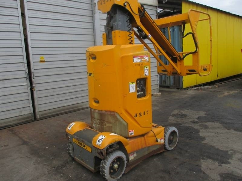 Haulotte Star 10 - Vertical mast lift: picture 2 Haulotte Star 10 - Vertical mast lift: picture 2