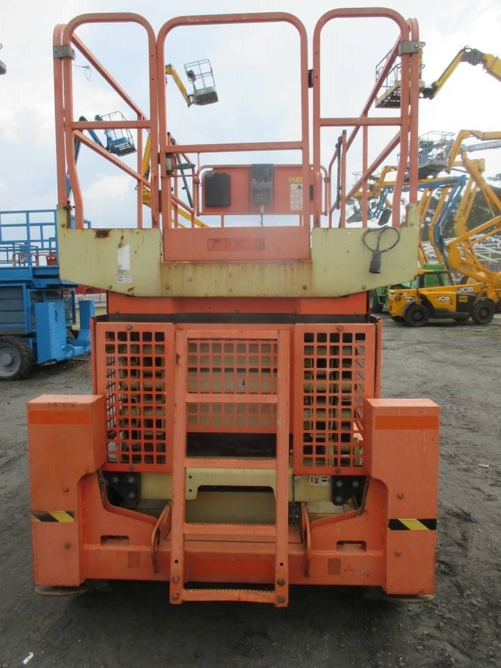 JLG 4069 LE - Scissor lift: picture 4 JLG 4069 LE - Scissor lift: picture 4