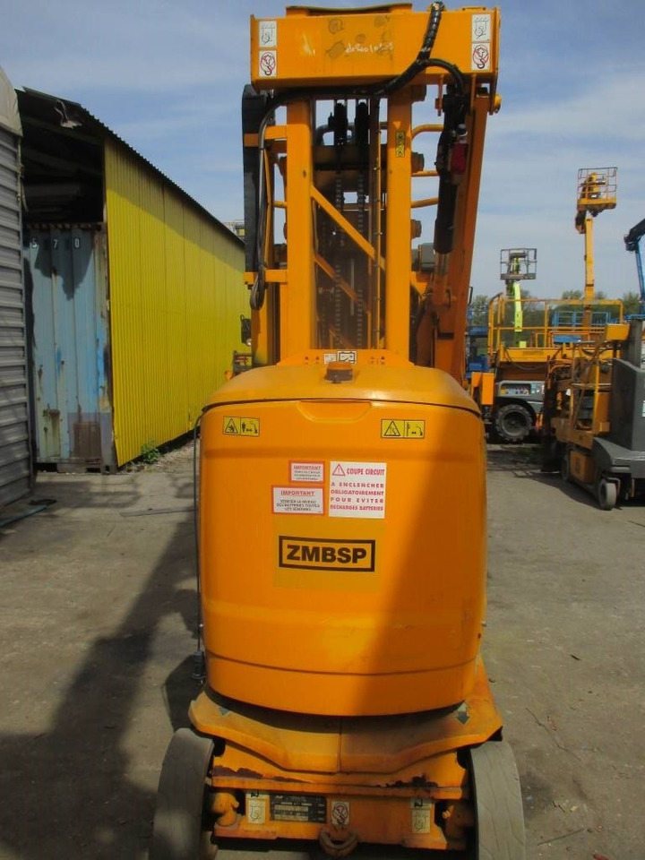 JLG Toucan 8 E - Vertical mast lift: picture 3 JLG Toucan 8 E - Vertical mast lift: picture 3