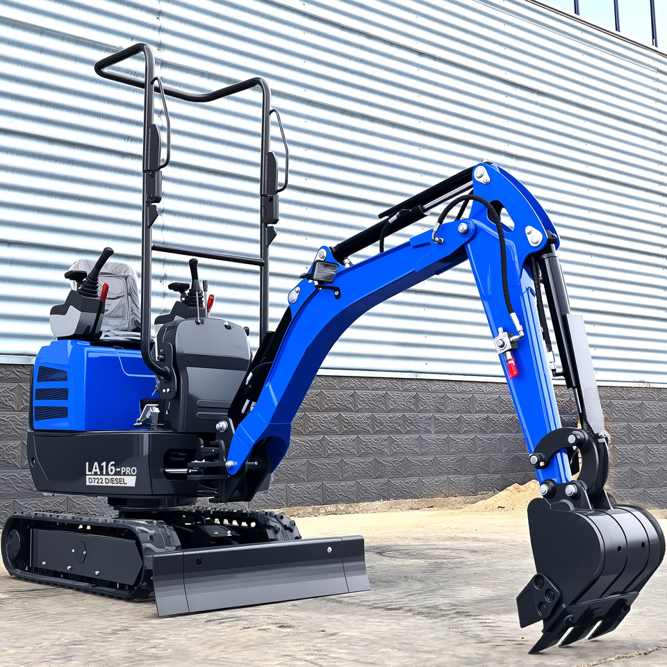 LEZUM LA16Pro Mini Excavator Kubota Euro 5/Epa Engine Mini Excavator For Sale - Mini excavator: picture 4 LEZUM LA16Pro Mini Excavator Kubota Euro 5/Epa Engine Mini Excavator For Sale - Mini excavator: picture 4