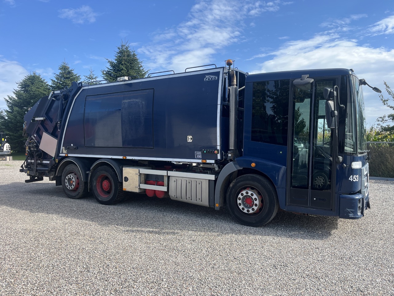 MERCEDES-BENZ Ecionic 2630 2 camber NTM - Garbage truck: picture 3 MERCEDES-BENZ Ecionic 2630 2 camber NTM - Garbage truck: picture 3