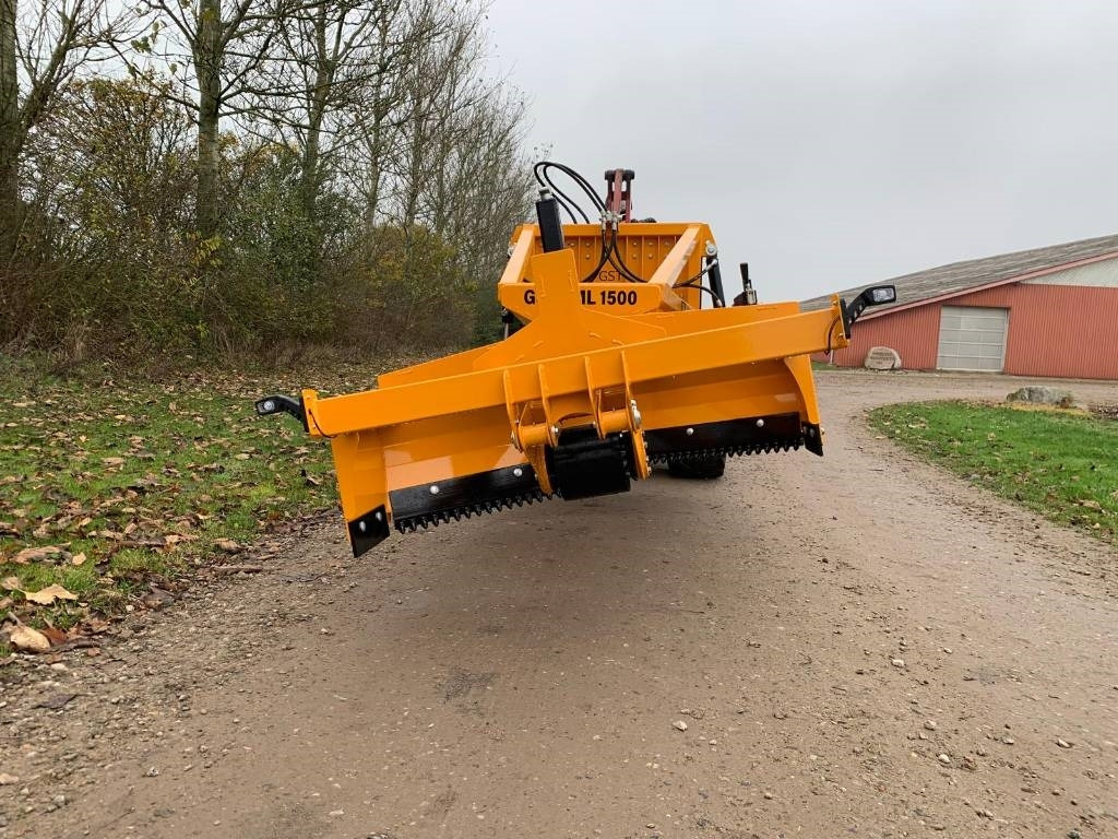 GST VML 1500 vejhøvl minilæsser - Grader: picture 4 GST VML 1500 vejhøvl minilæsser - Grader: picture 4