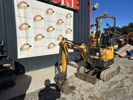Mini excavator Bobcat E08 à 9 900 € HT: picture 7