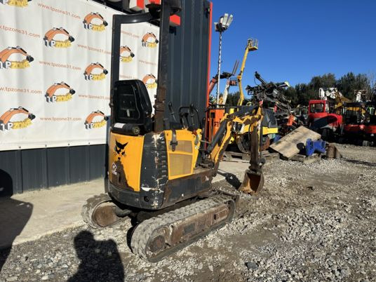Mini excavator Bobcat E08 à 9 900 € HT: picture 11