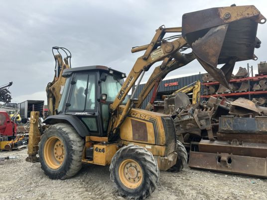 Case 590SLE 4X4 à 19500 € HT - Backhoe loader: picture 1 Case 590SLE 4X4 à 19500 € HT - Backhoe loader: picture 1