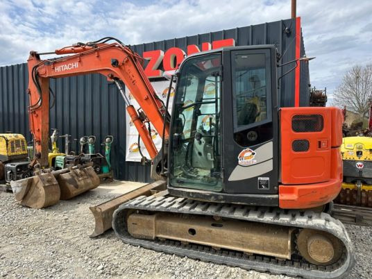 Hitachi ZX85USB-5A à 27500 € HT - Crawler excavator: picture 4 Hitachi ZX85USB-5A à 27500 € HT - Crawler excavator: picture 4