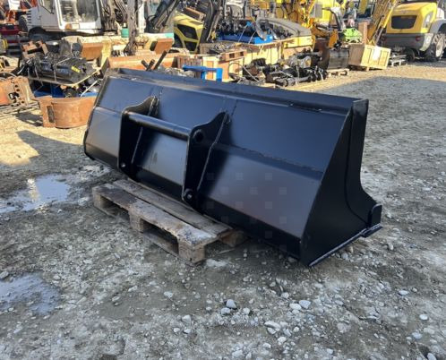 Manitou Godet chargeur - Loader bucket: picture 4 Manitou Godet chargeur - Loader bucket: picture 4