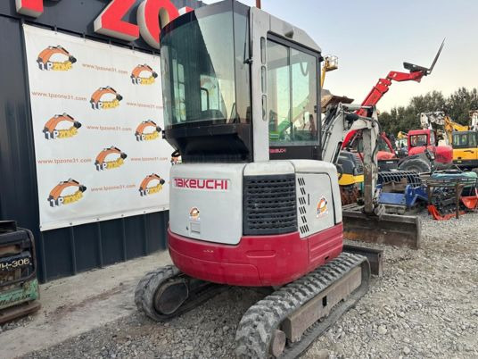 Takeuchi TB23R Cabine à 17 500 € HT - Mini excavator: picture 3 Takeuchi TB23R Cabine à 17 500 € HT - Mini excavator: picture 3