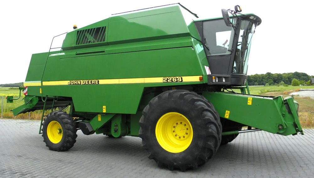 John Deere 2264 2001 Rok heder 6,1m , Nie Malowany, Stan Bardzo Dobry - Combine harvester: picture 2 John Deere 2264 2001 Rok heder 6,1m , Nie Malowany, Stan Bardzo Dobry - Combine harvester: picture 2