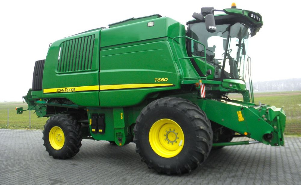 John Deere T 660 2012 Rok, heder 7,6m, Nowsza Wersja, Nie Malowany, Stan Bardzo Dobry - Combine harvester: picture 4 John Deere T 660 2012 Rok, heder 7,6m, Nowsza Wersja, Nie Malowany, Stan Bardzo Dobry - Combine harvester: picture 4