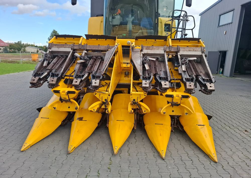 New Holland 8-75 2012 Rok, Przystawka do kukurydzy , Nie malowana, Stan Idealny - Maize harvester: picture 2 New Holland 8-75 2012 Rok, Przystawka do kukurydzy , Nie malowana, Stan Idealny - Maize harvester: picture 2
