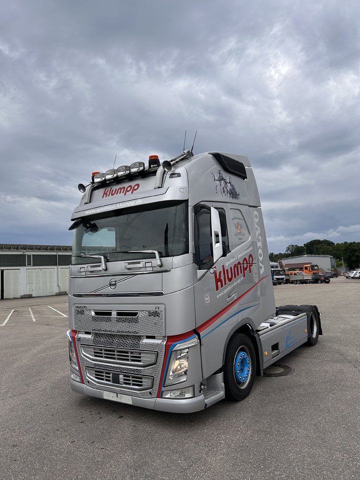 VOLVO FH4 - Tractor unit: picture 1 VOLVO FH4 - Tractor unit: picture 1