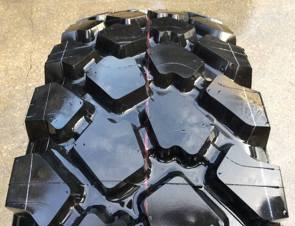 Michelin 395/85R20 XZL - NEW (DEMO)  - Tire for Truck: picture 2 Michelin 395/85R20 XZL - NEW (DEMO)  - Tire for Truck: picture 2