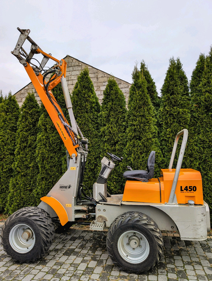 INTRAC L450 - Agricultural machinery: picture 4 INTRAC L450 - Agricultural machinery: picture 4