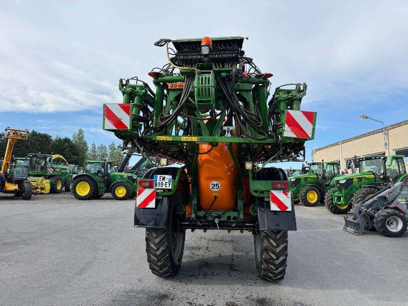 AMAZONE UX5200 - Trailed sprayer: picture 4 AMAZONE UX5200 - Trailed sprayer: picture 4