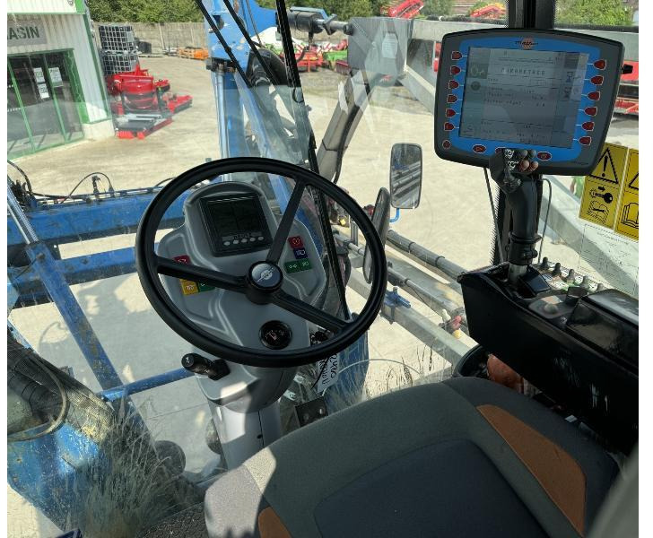 MATROT XENON 4300 - Self-propelled sprayer: picture 2 MATROT XENON 4300 - Self-propelled sprayer: picture 2