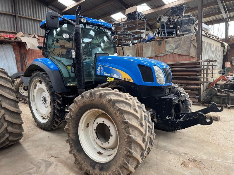 NEW-HOLLAND T6030 - Farm tractor: picture 2 NEW-HOLLAND T6030 - Farm tractor: picture 2