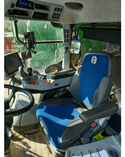 NEW-HOLLAND T7.270 AC - Farm tractor: picture 4 NEW-HOLLAND T7.270 AC - Farm tractor: picture 4
