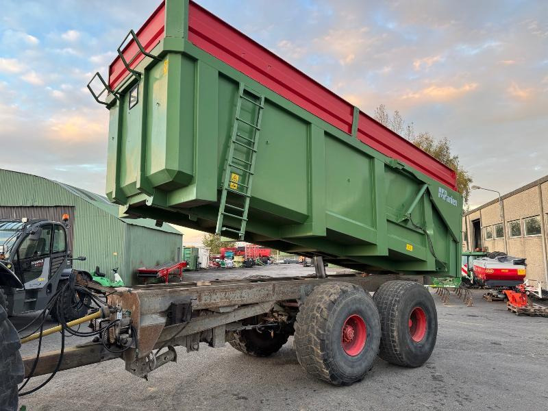 PANIEN P18B - Farm tipping trailer/ Dumper: picture 1 PANIEN P18B - Farm tipping trailer/ Dumper: picture 1