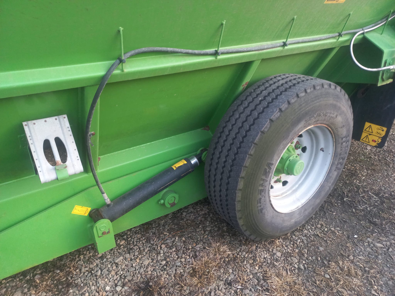 Forage mixer wagon FARESIN TMR 1200 TEHNOLOGICAL TRAILER: picture 6