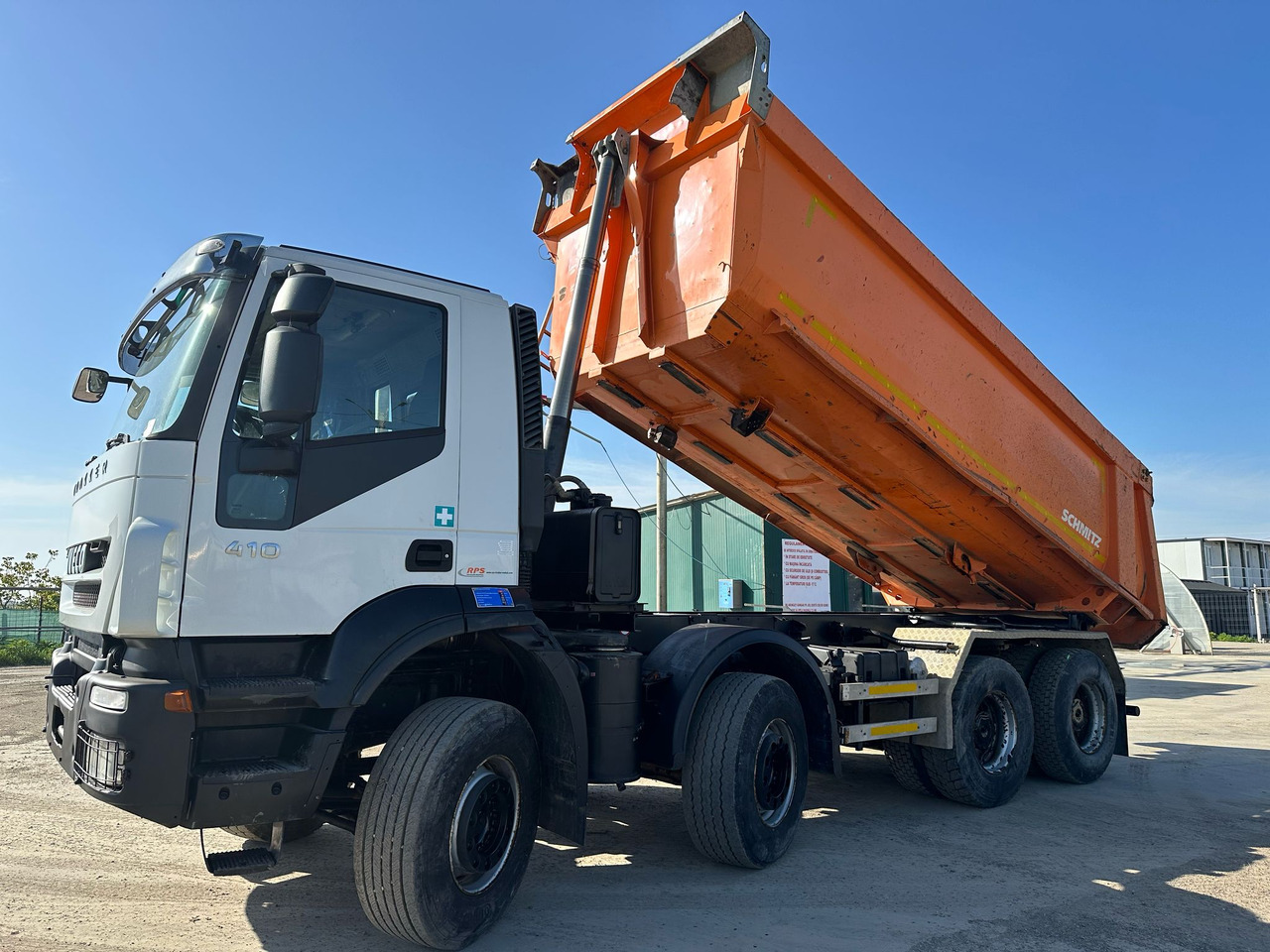Iveco Trakker Tipper - Tipper: picture 2 Iveco Trakker Tipper - Tipper: picture 2
