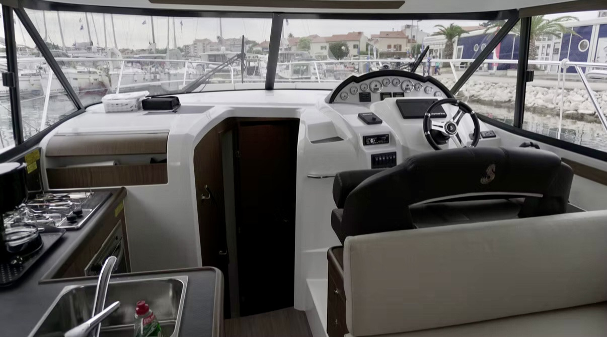Other machinery Beneteau Antares 36 Fly, Air Conditioning, TOP !!!: picture 13