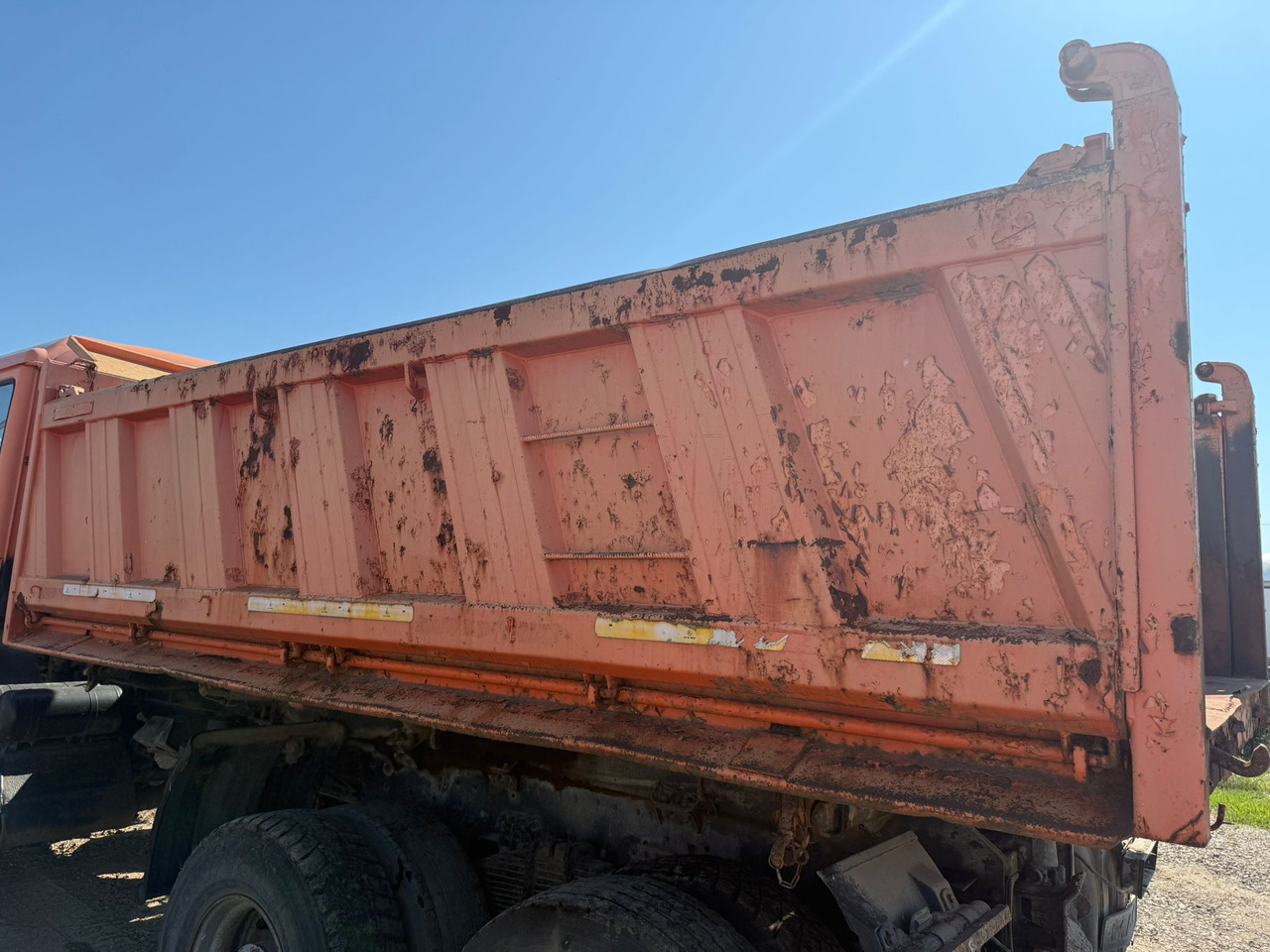 TIPPING BUCKET MEILLER KIPPER - Tipper body: picture 3 TIPPING BUCKET MEILLER KIPPER - Tipper body: picture 3