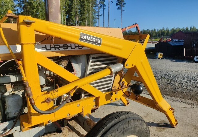 James 50 etukuormaaja - sorakauhalla - Front loader for tractor: picture 3 James 50 etukuormaaja - sorakauhalla - Front loader for tractor: picture 3