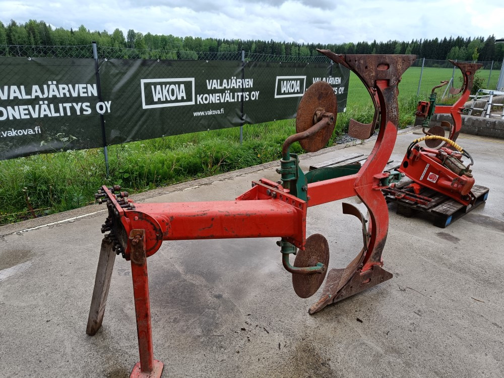 KVERNELAND E8 paluuauran lisäsiipi / 16 tuumaa täydellinen - Plow: picture 4 KVERNELAND E8 paluuauran lisäsiipi / 16 tuumaa täydellinen - Plow: picture 4