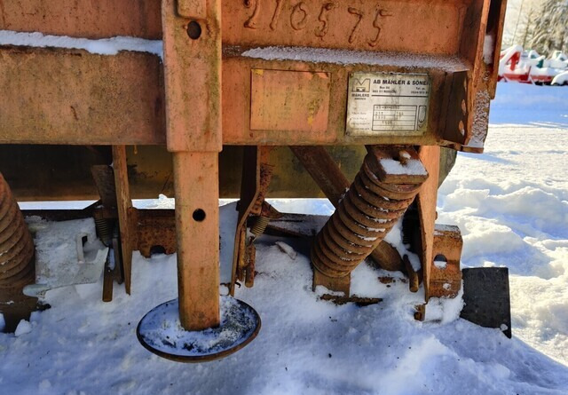 Mahlers 400cm - Volvo-kiinnike - Snow plough: picture 4 Mahlers 400cm - Volvo-kiinnike - Snow plough: picture 4