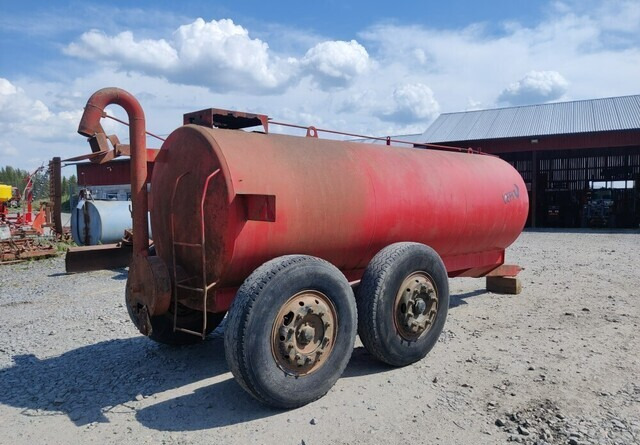 Vepi Lietevaunu telialustalla - Slurry tanker: picture 3 Vepi Lietevaunu telialustalla - Slurry tanker: picture 3