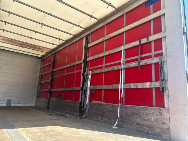 AGADOS CHT303 - Chassis trailer: picture 3 AGADOS CHT303 - Chassis trailer: picture 3