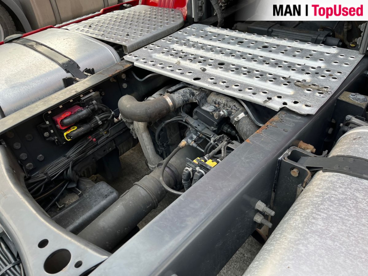 SCANIA N320/C5W1751152AB3A - Tractor unit: picture 3 SCANIA N320/C5W1751152AB3A - Tractor unit: picture 3