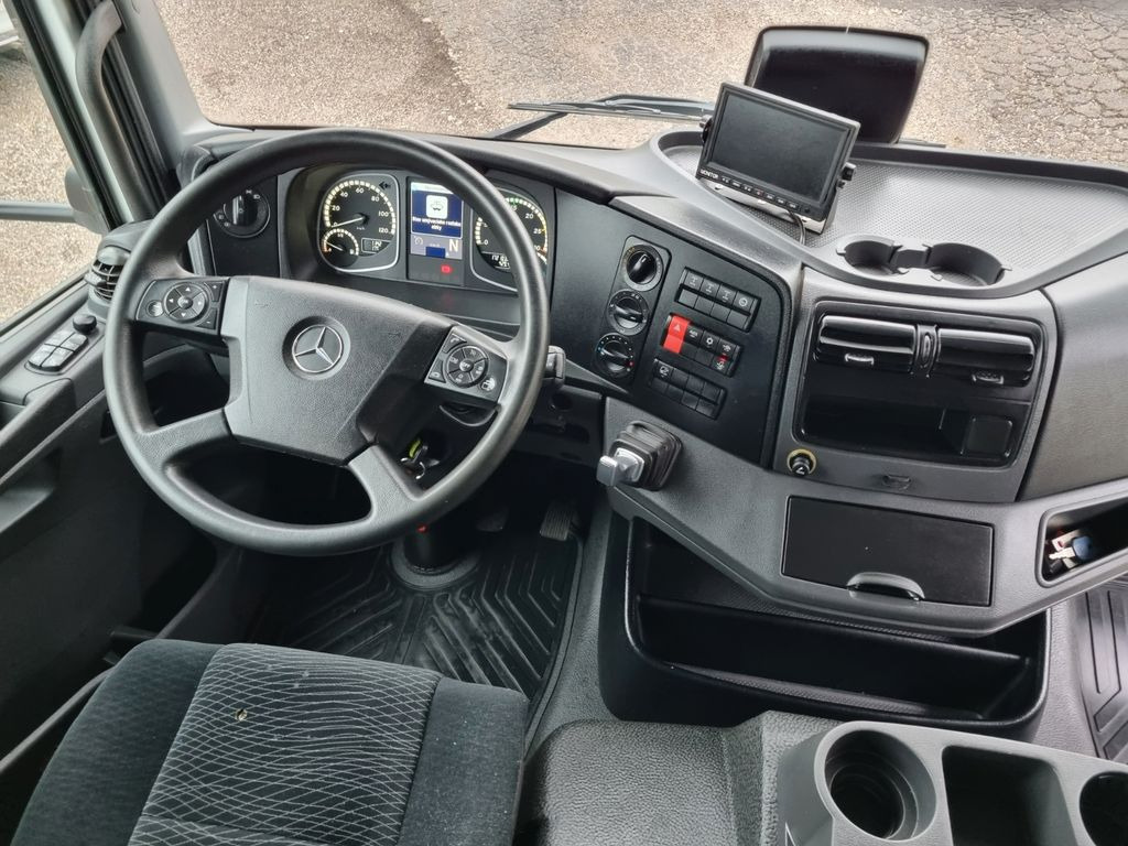 Mercedes-Benz ATEGO 1323 4x4 + Carrier EXPEDITION CAMPER - Box truck: picture 5 Mercedes-Benz ATEGO 1323 4x4 + Carrier EXPEDITION CAMPER - Box truck: picture 5