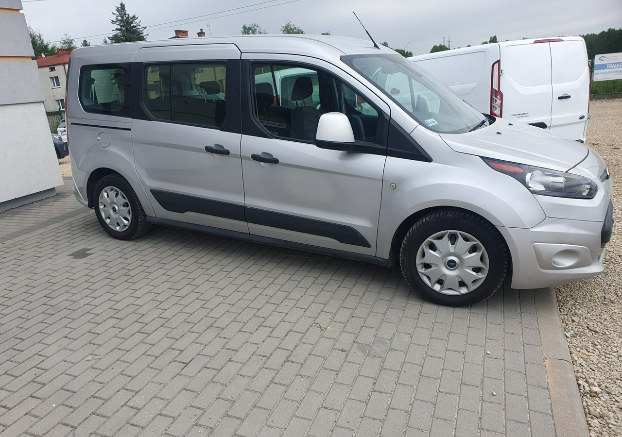 Ford Tourneo Connect II Ford Tourneo Connect Ford grand tourneo connect 7 osób 1.5 dci ładny - Car: picture 4 Ford Tourneo Connect II Ford Tourneo Connect Ford grand tourneo connect 7 osób 1.5 dci ładny - Car: picture 4