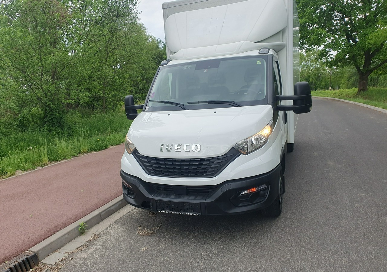 Iveco 35 Daily 35S14 - Closed box van: picture 2 Iveco 35 Daily 35S14 - Closed box van: picture 2
