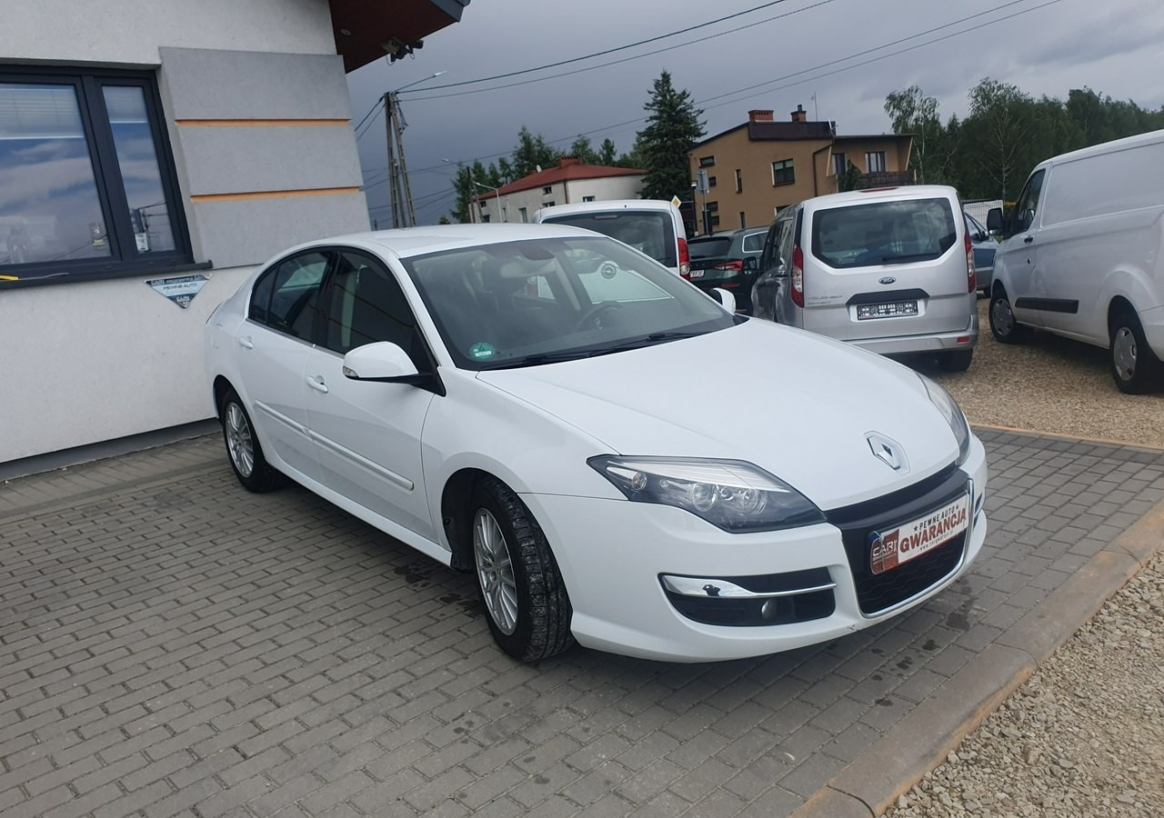 Renault Laguna III niski przebieg * zadbana *ładny stan* - Hatchback: picture 3 Renault Laguna III niski przebieg * zadbana *ładny stan* - Hatchback: picture 3